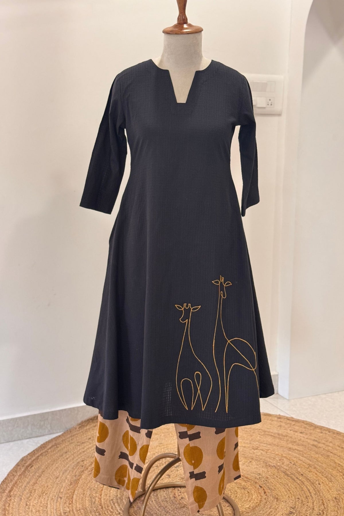 Giraffe Edit Black Kurta Set